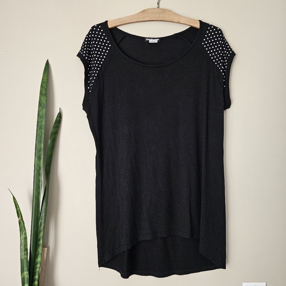 CHA CHA VENTE | Black Slinky Tee Shirt with Rhinestone Shoulder Caps - Picture 2 of 2